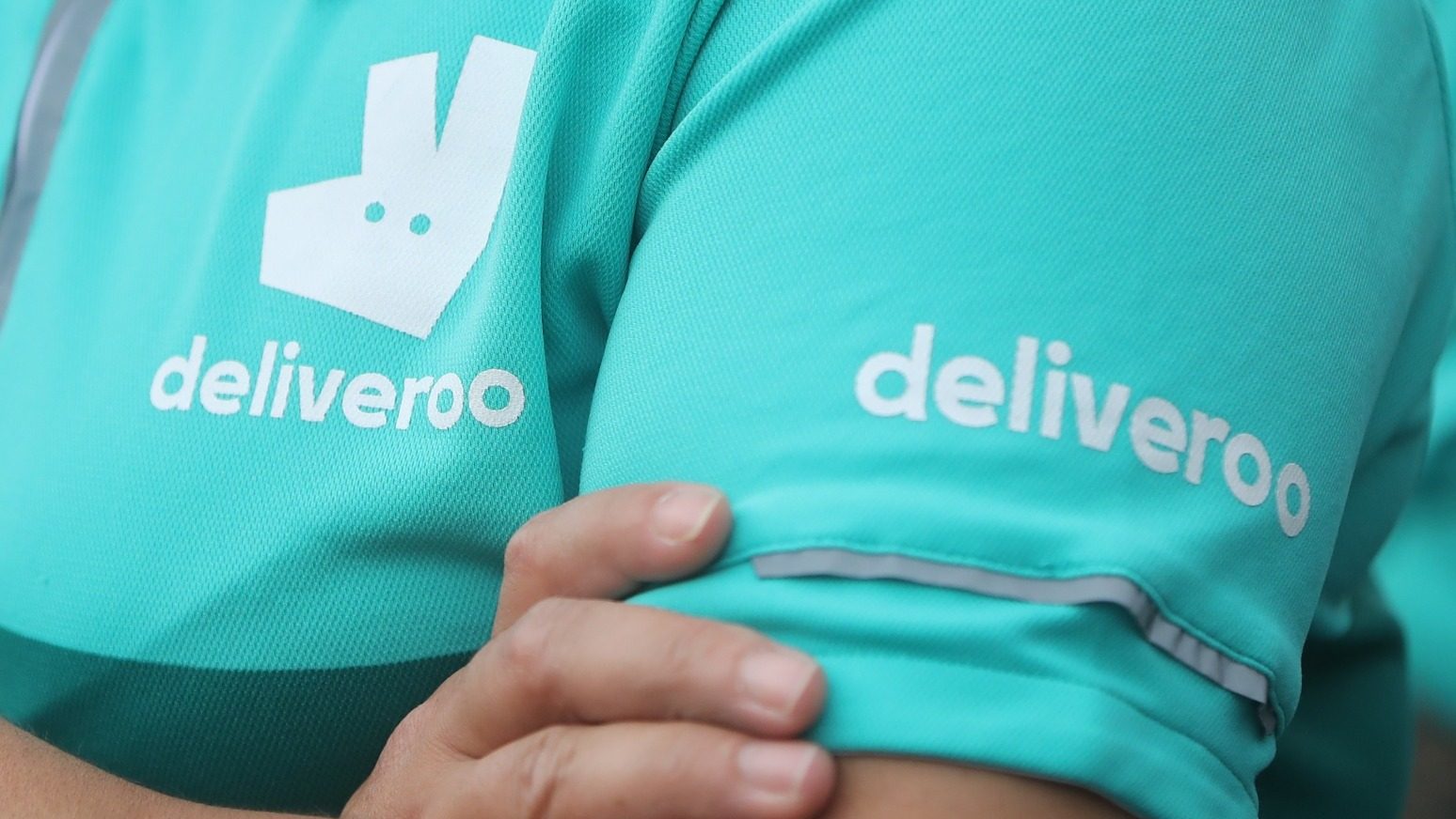 Deliveroo sees orders and spending grow after expanding shopping ranges