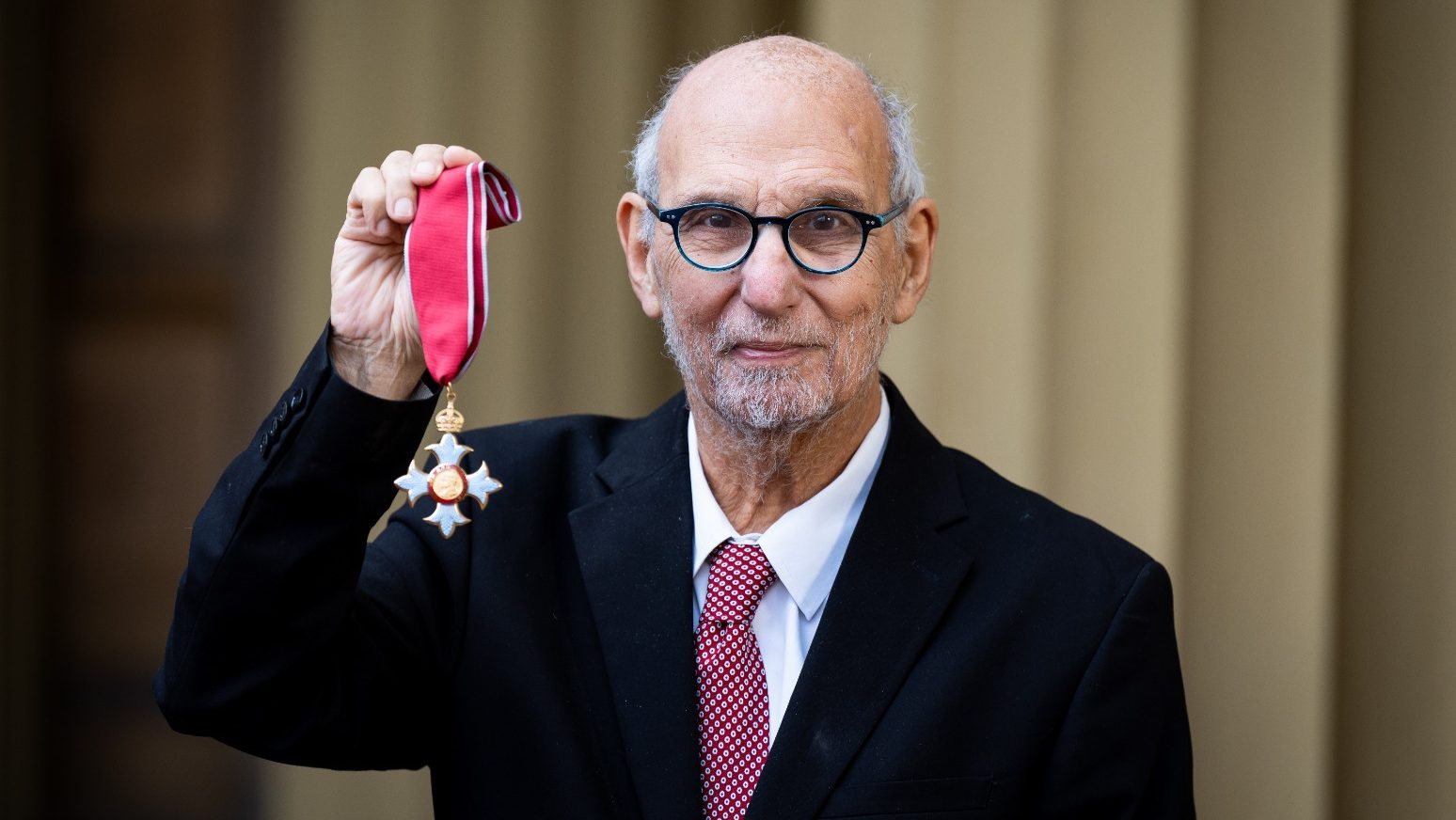 Broadcaster and former BBC executive Alan Yentob dies aged 78