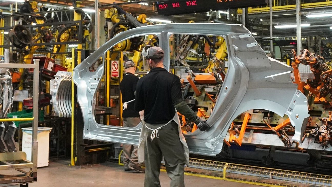Nissan to shut seven factories and slash 20,000 jobs globally