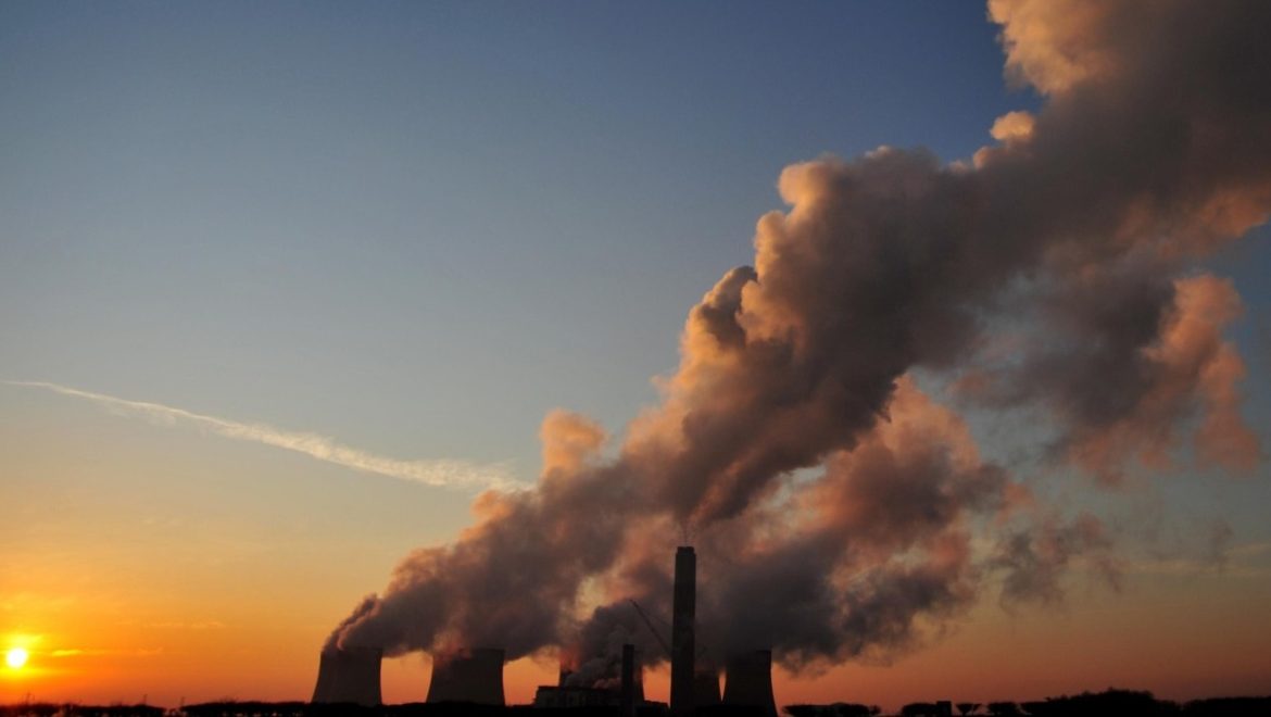 Temperatures remain above 1.5C threshold after second hottest April on record