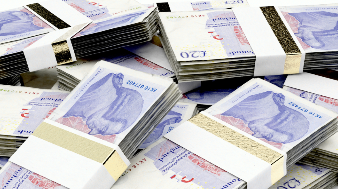 Tuesday’s EuroMillions estimated £199m jackpot would be UK record
