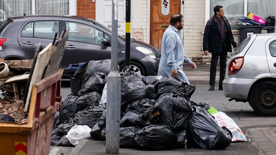 Bottomless Birmingham Bin Strikes
