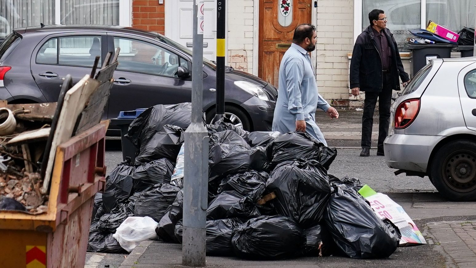 Bottomless Birmingham Bin Strikes