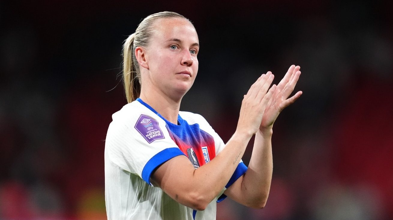 Beth Mead urges England to feed off the pressure of European title defence