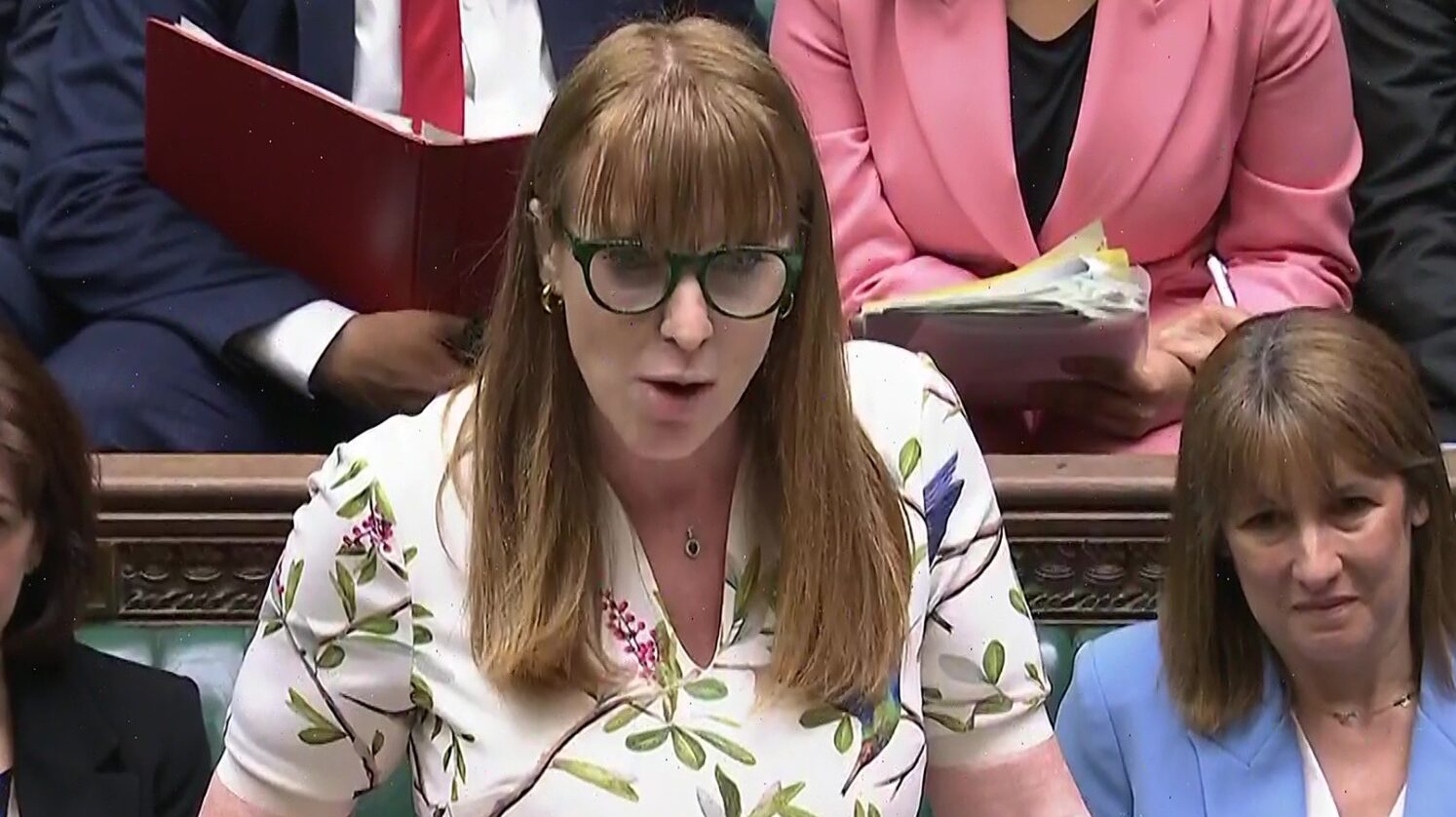 Starmer to press on with welfare reforms as 120 Labour MPs prepare to defy him