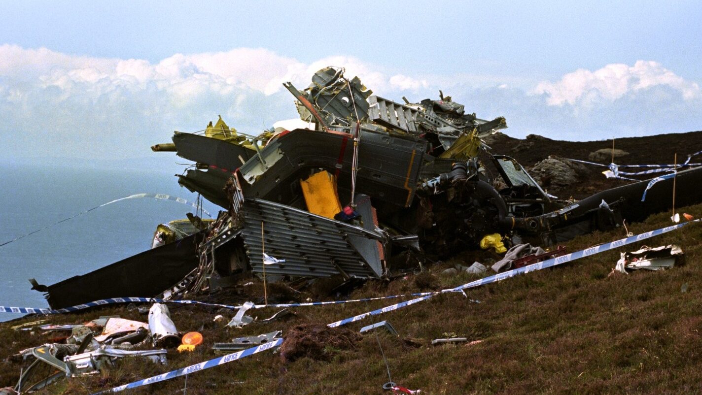 Families of Chinook helicopter crash victims press on with legal action against MoD