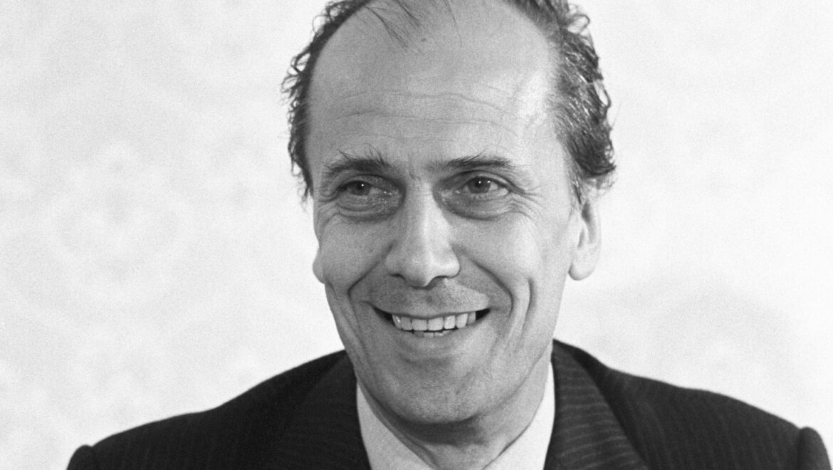 Tory grandee Norman Tebbit dies aged 94
