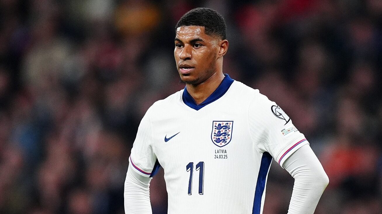 Rashford unveiled at Barcelona and Liverpool sign Ekitike