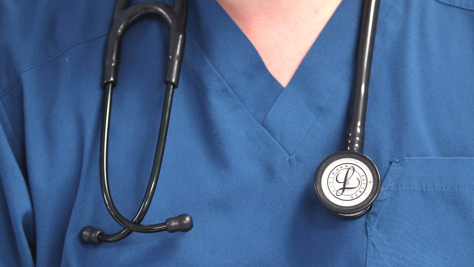 One in five NHS doctors considering leaving UK profession