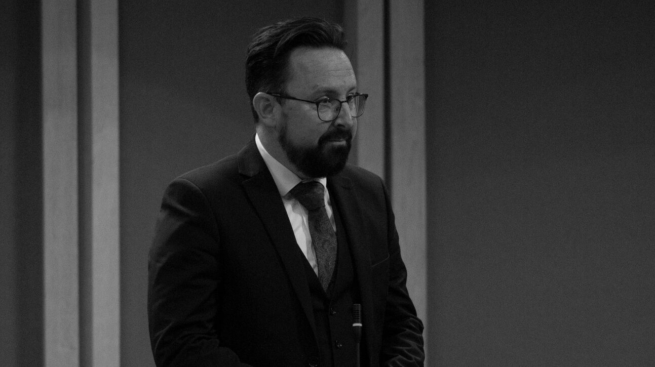 PM leads tributes to Welsh Labour politician who died suddenly aged 47